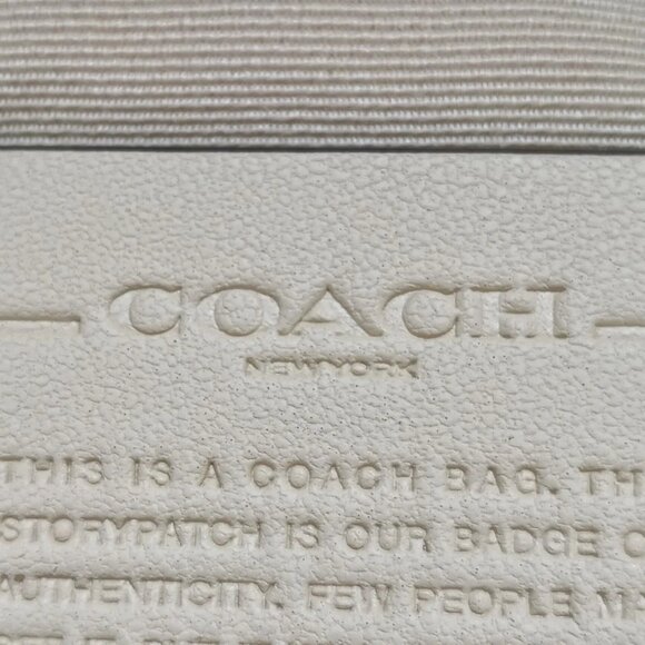 Auth COACH - C4063 Cream Leather Tote Bag - Picture 6 of 9